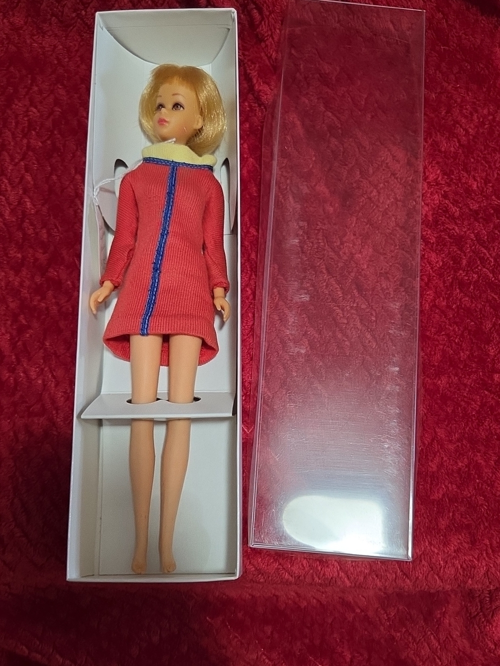 Mattel 1960's Happening Francie Doll Blonde. Barbies Friend Bendable Knees